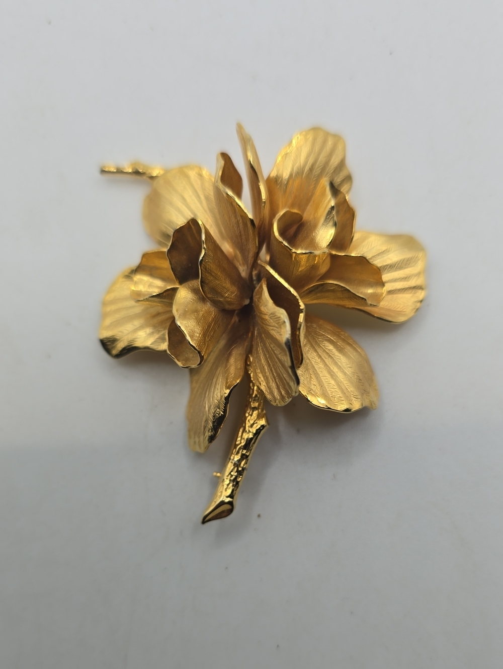 Hobe Gold Floral Statement Brooch